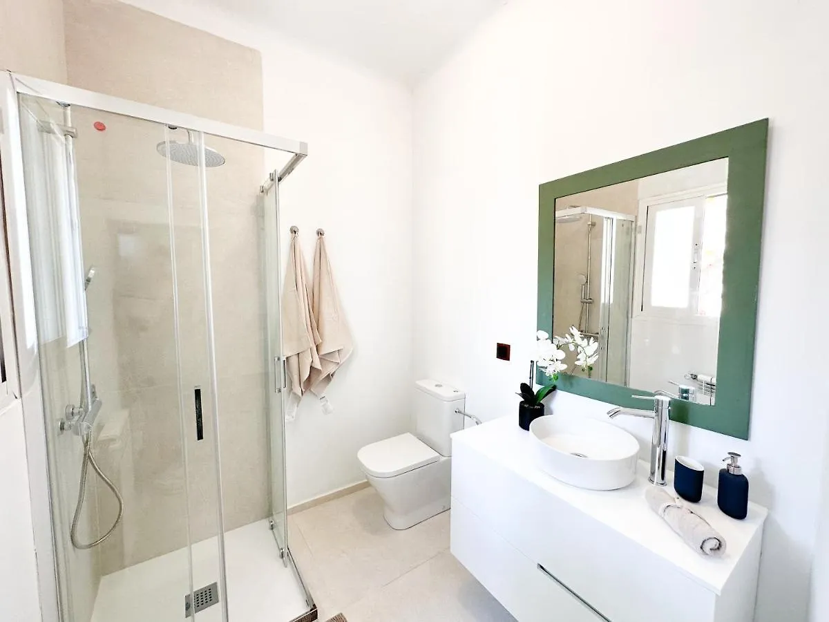 Villa Molinar Palma 0*,